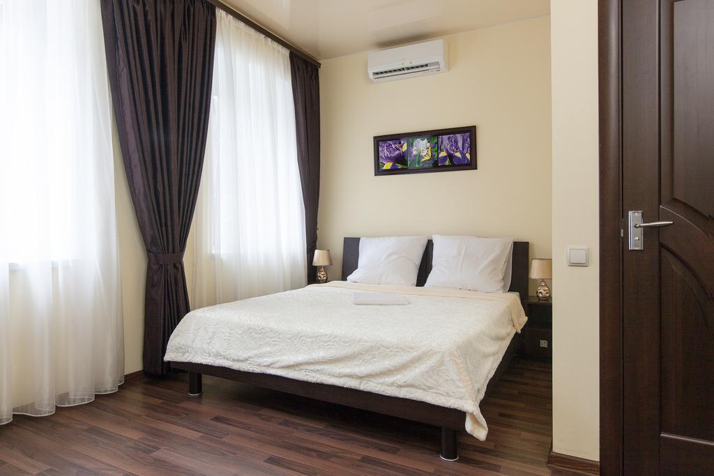 אודסה Hotel Cristal מראה חיצוני תמונה