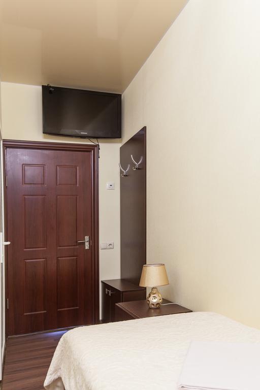 אודסה Hotel Cristal מראה חיצוני תמונה