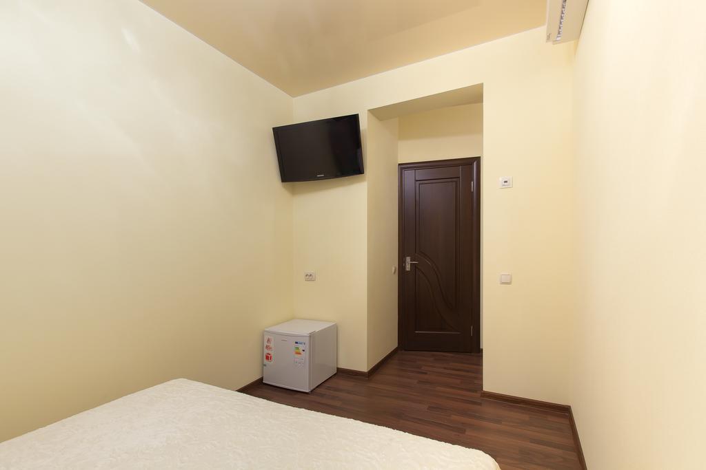 אודסה Hotel Cristal מראה חיצוני תמונה